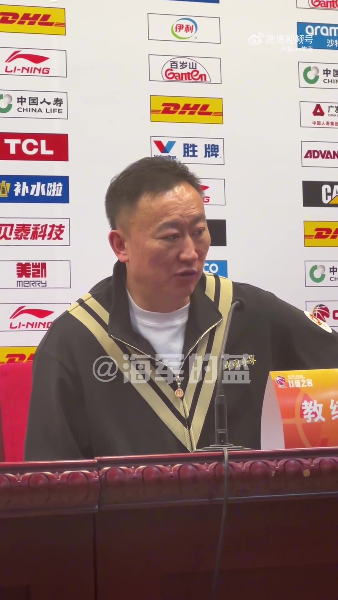 安博体育登录入口-杨瀚森离开排名不降反升？刘维伟：之前是“三外援” 没动摇信念